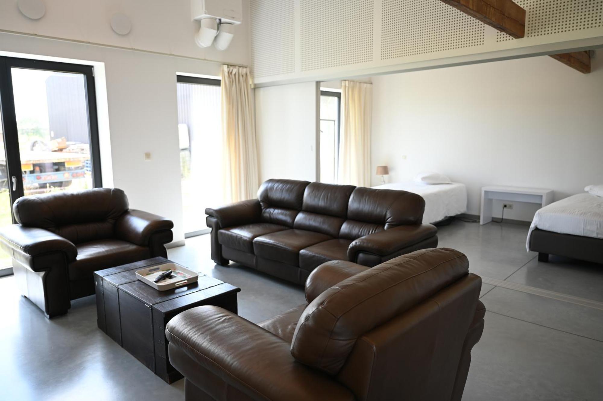 Landlord Bij Leuven Aparthotel Holsbeek Rom bilde